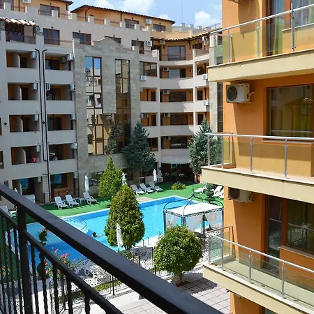 Apartament Bratanov Lina