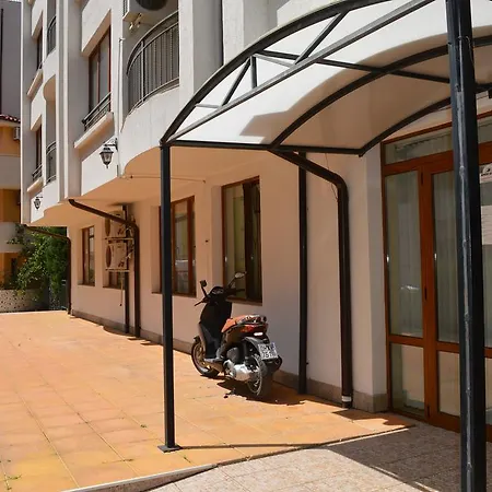 Bratanov Lina Apartament