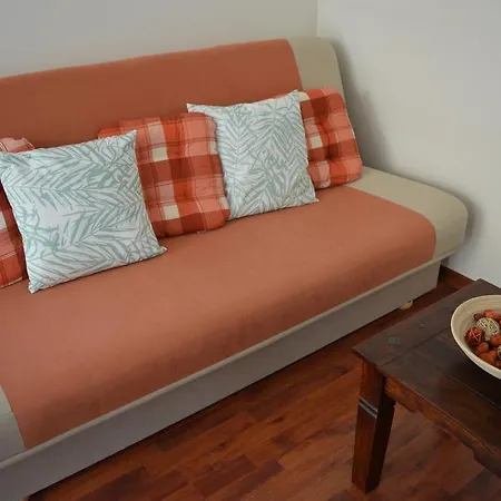 Bratanov Lina Apartament